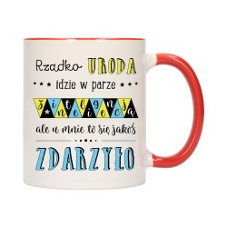 KUBEK KUBKI CZERWONY ŚRODEK UCHO DLA DZIEWCZYNY KOBIETY ŚMIESZNY NAPIS W434